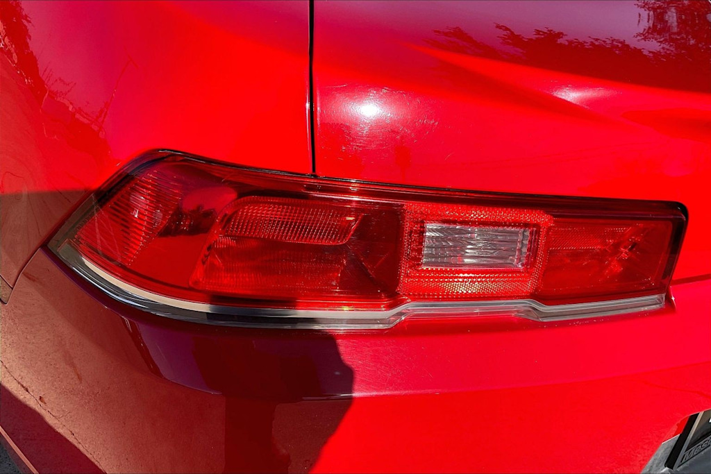 Thumbnail: 2015 Chevrolet Camaro - 28