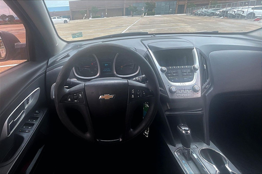 Thumbnail: 2017 Chevrolet Equinox - 12