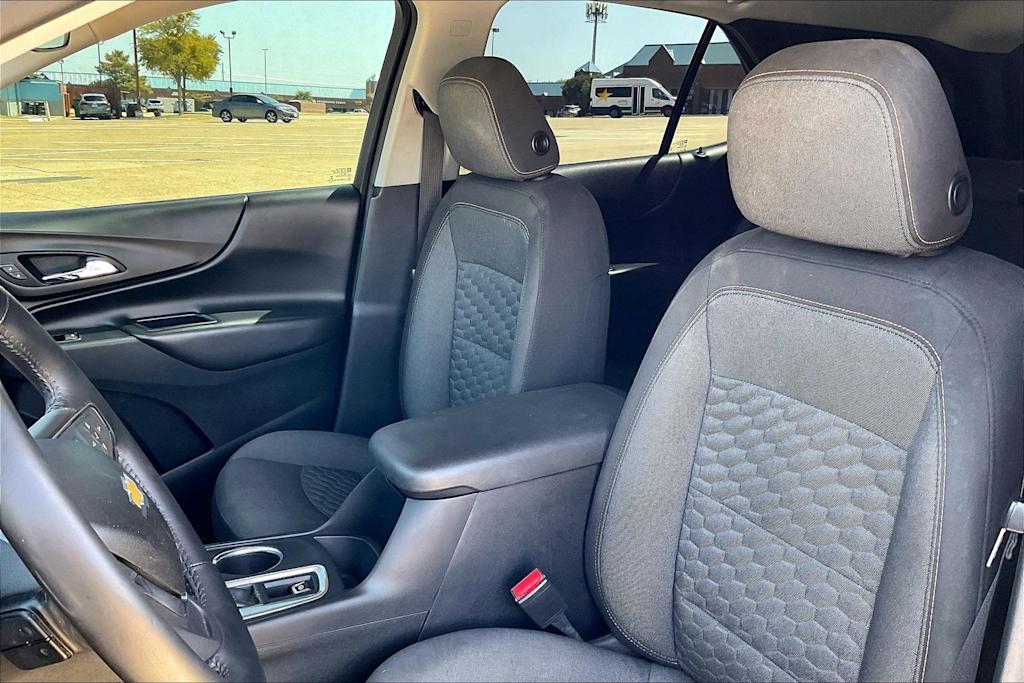 Thumbnail: 2019 Chevrolet Equinox - 10