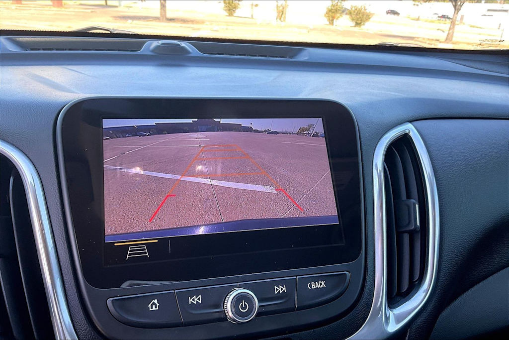 Thumbnail: 2019 Chevrolet Equinox - 26