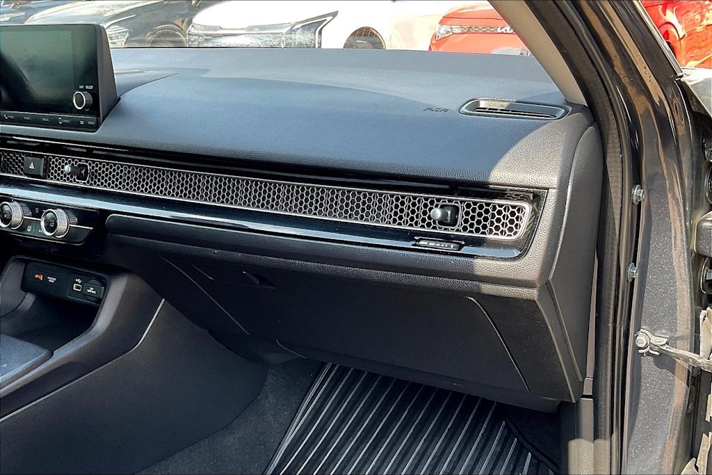 Thumbnail: 2022 Honda Civic - 16