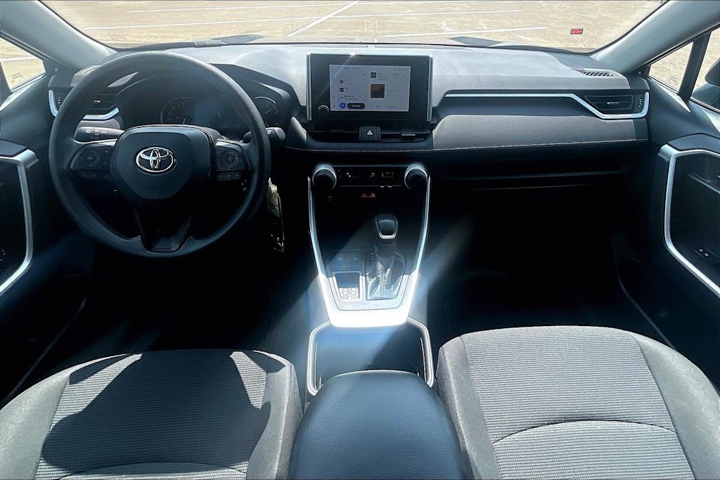 Thumbnail: 2023 Toyota RAV4 - 9