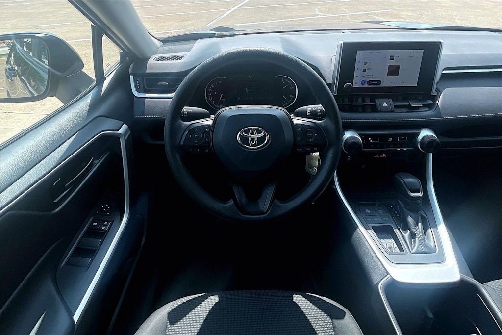 Thumbnail: 2023 Toyota RAV4 - 13