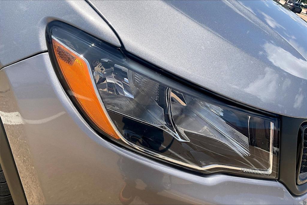 Thumbnail: 2019 Jeep Compass - 28