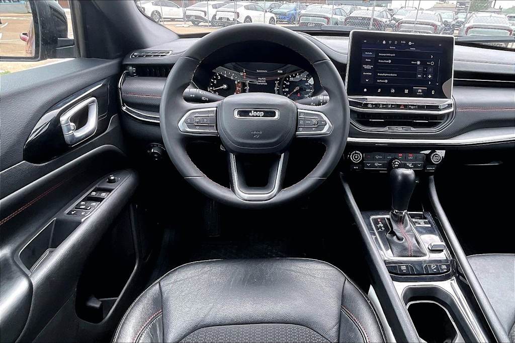 Thumbnail: 2025 Jeep Compass - 14