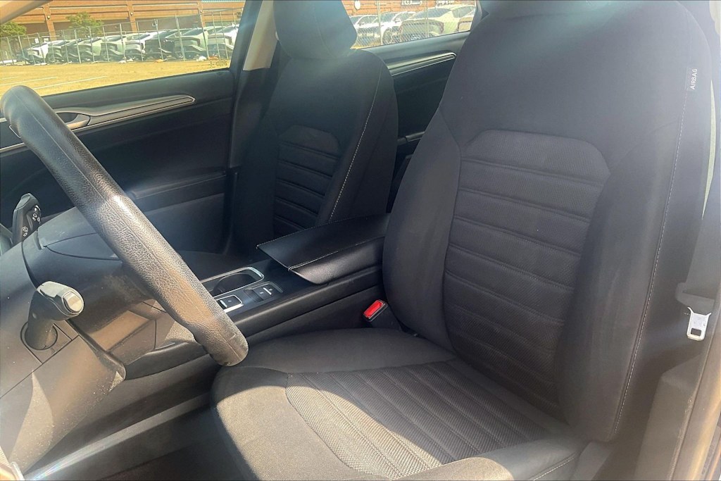 Thumbnail: 2020 Ford Fusion - 11