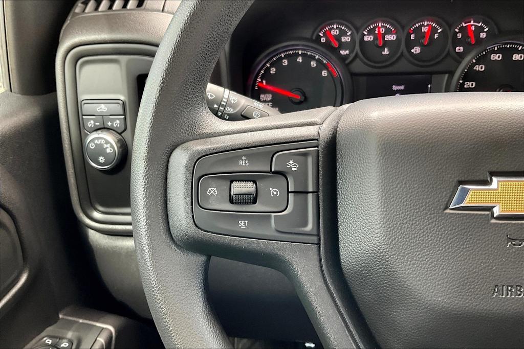 Thumbnail: 2024 Chevrolet Silverado 1500 - 25