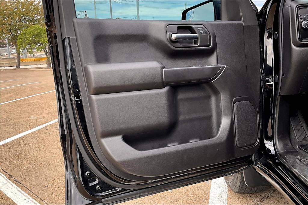 Thumbnail: 2024 Chevrolet Silverado 1500 - 28