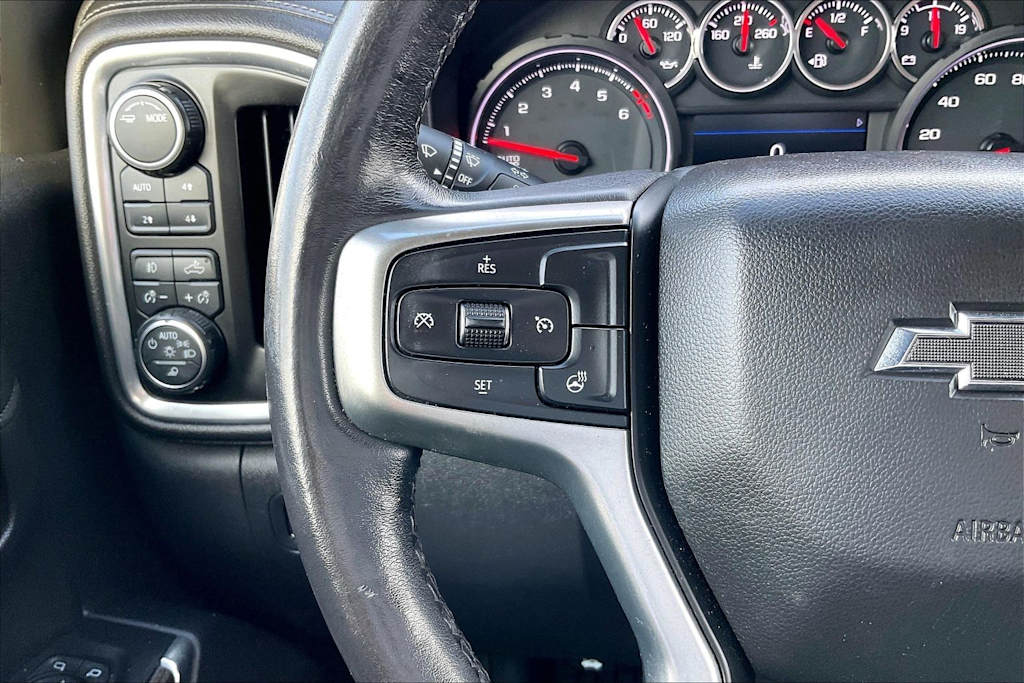 Thumbnail: 2021 Chevrolet Silverado 1500 - 23