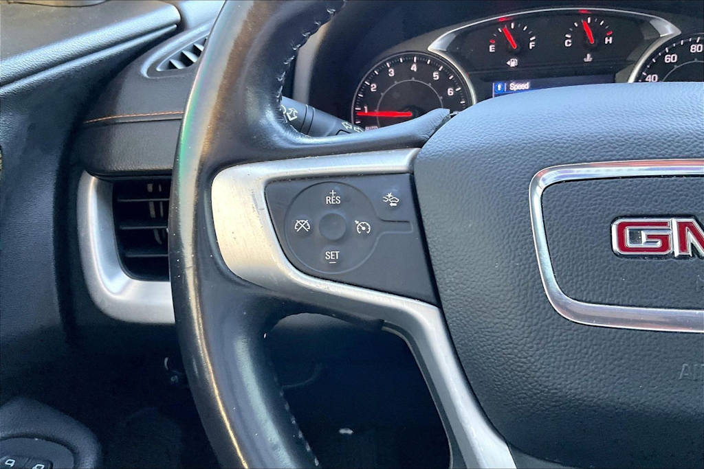 Thumbnail: 2021 GMC Terrain - 25