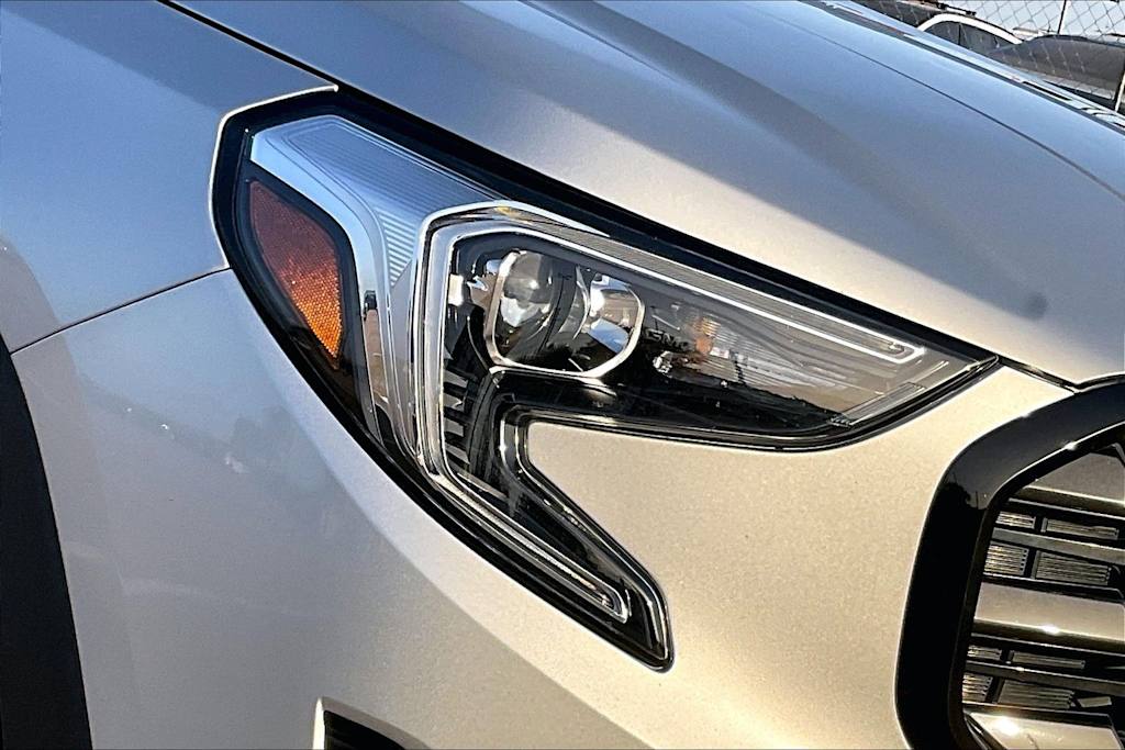 Thumbnail: 2021 GMC Terrain - 29