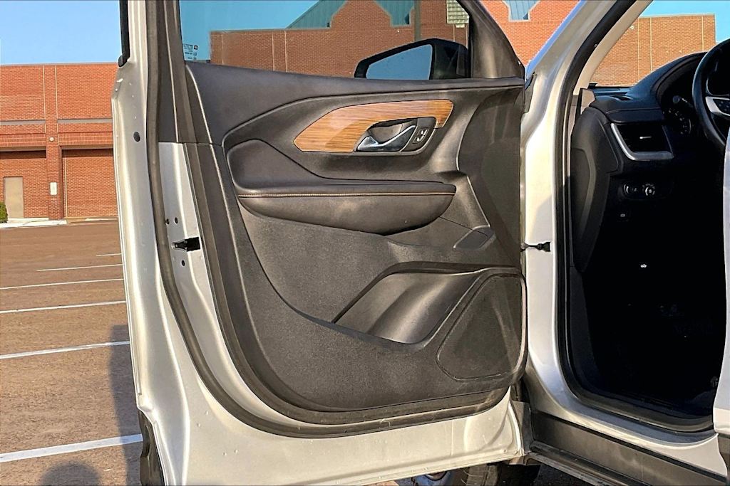 Thumbnail: 2021 GMC Terrain - 27