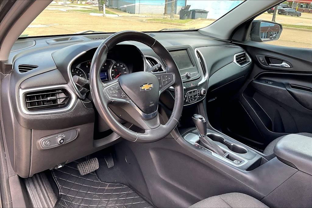 Thumbnail: 2019 Chevrolet Equinox - 2