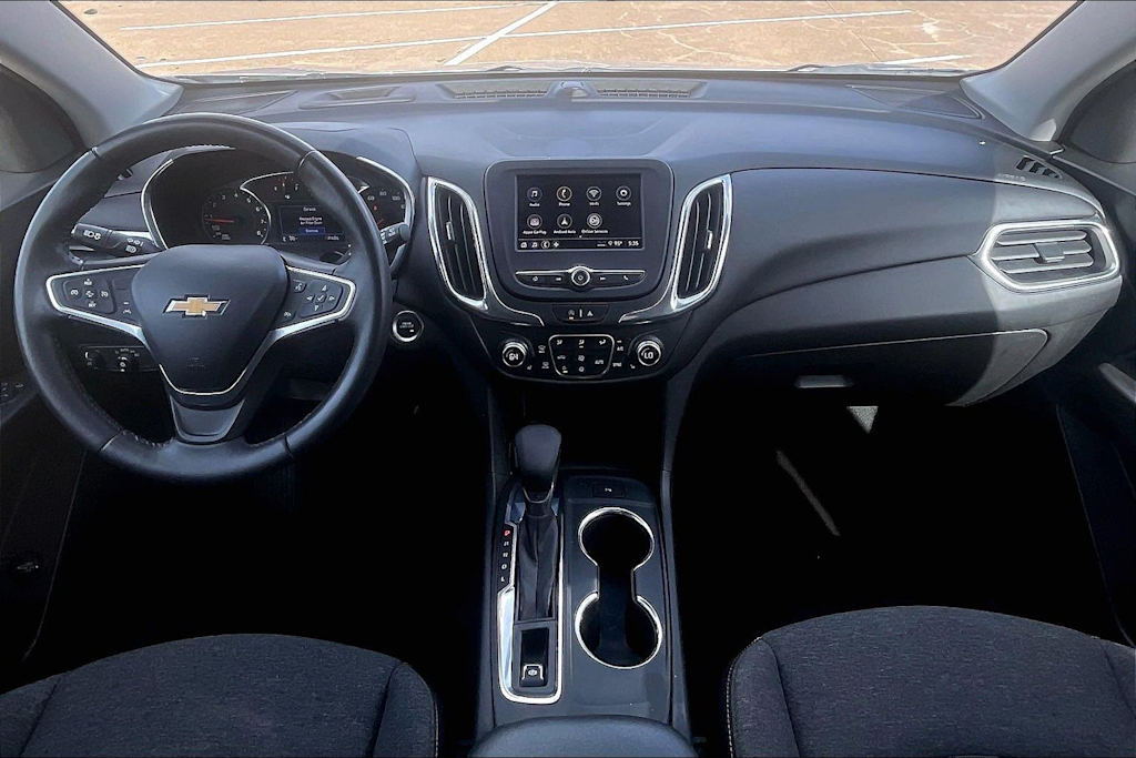 Thumbnail: 2022 Chevrolet Equinox - 9