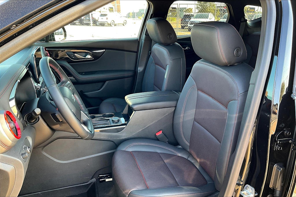 Thumbnail: 2025 Chevrolet Blazer - 10