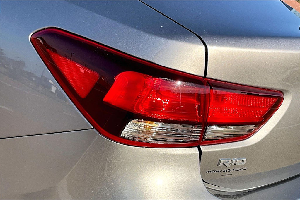 Thumbnail: 2023 Kia Rio - 29
