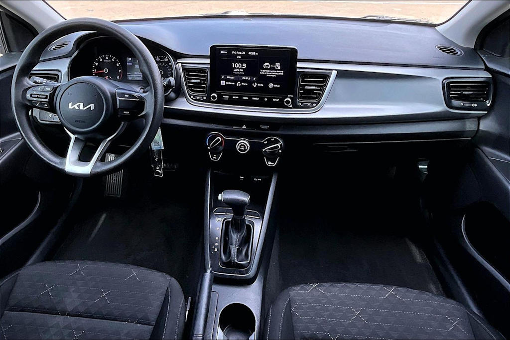 Thumbnail: 2023 Kia Rio - 8