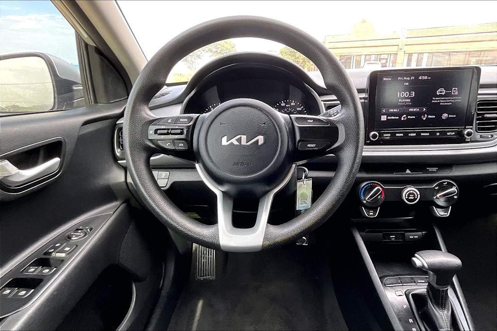 Thumbnail: 2023 Kia Rio - 12