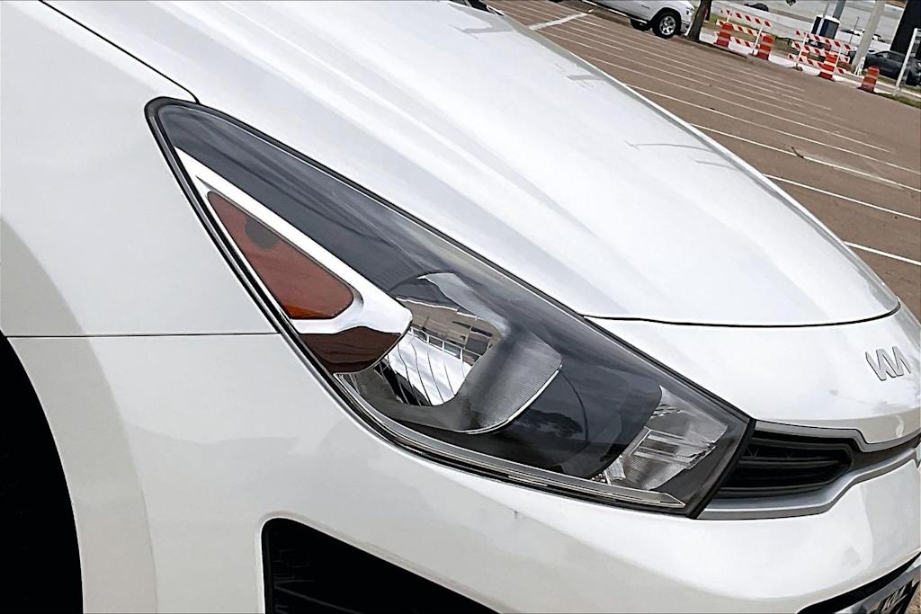 Thumbnail: 2023 Kia Rio - 28