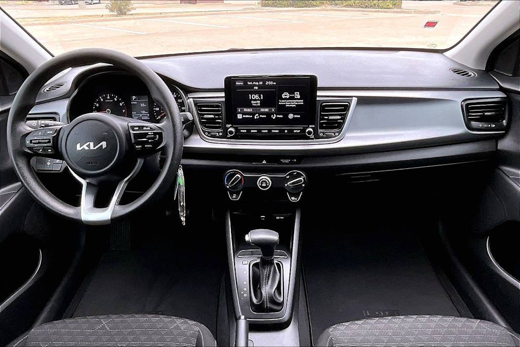 Thumbnail: 2023 Kia Rio - 8