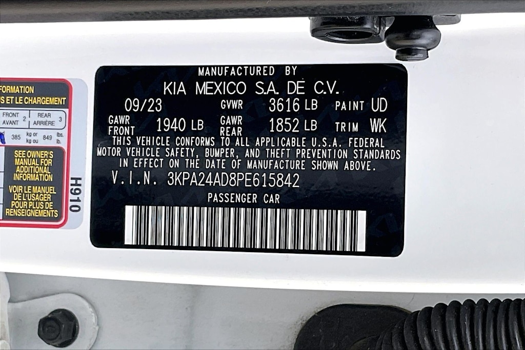Thumbnail: 2023 Kia Rio - 19