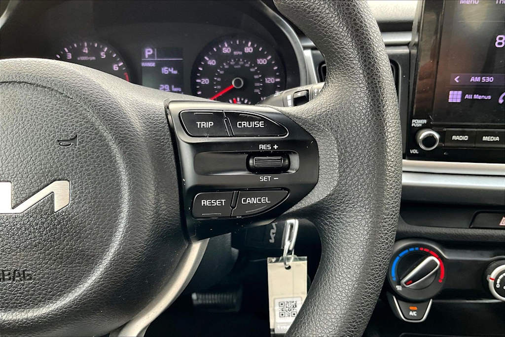 Thumbnail: 2022 Kia Rio - 25