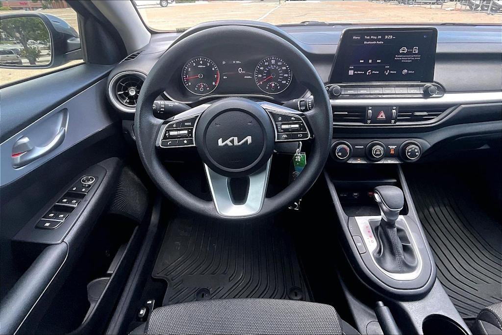 Thumbnail: 2024 Kia Forte - 14