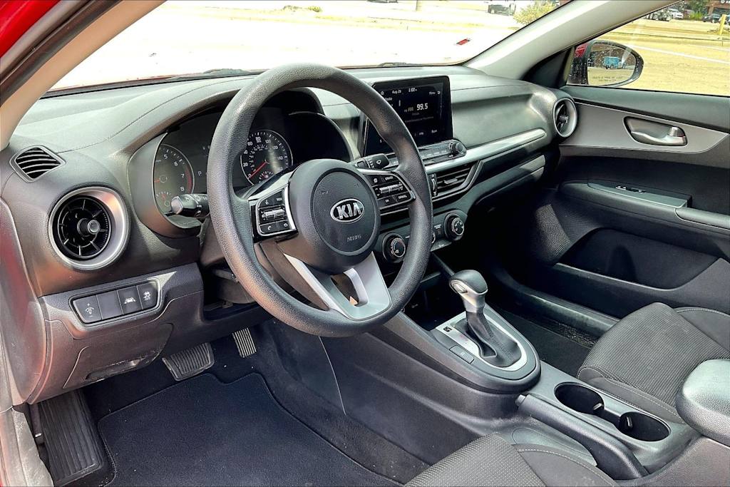 Thumbnail: 2020 Kia Forte - 2