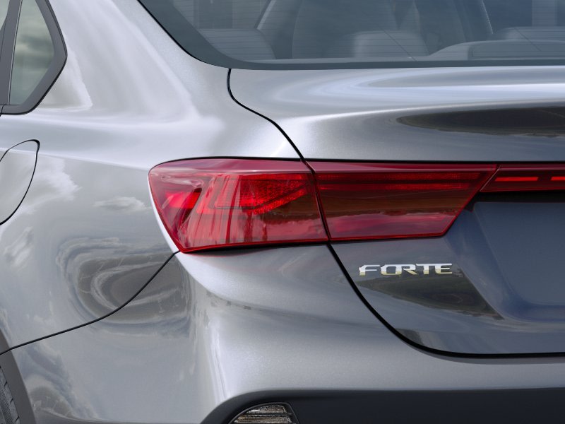 Thumbnail: 2024 Kia Forte - 19
