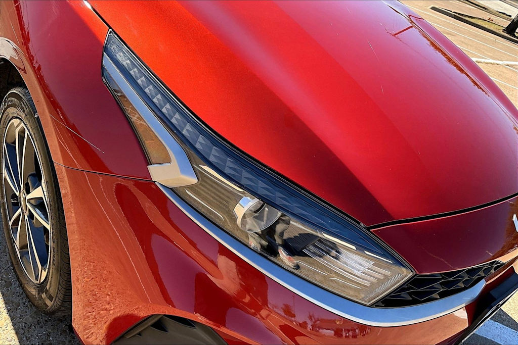 Thumbnail: 2023 Kia Forte - 30