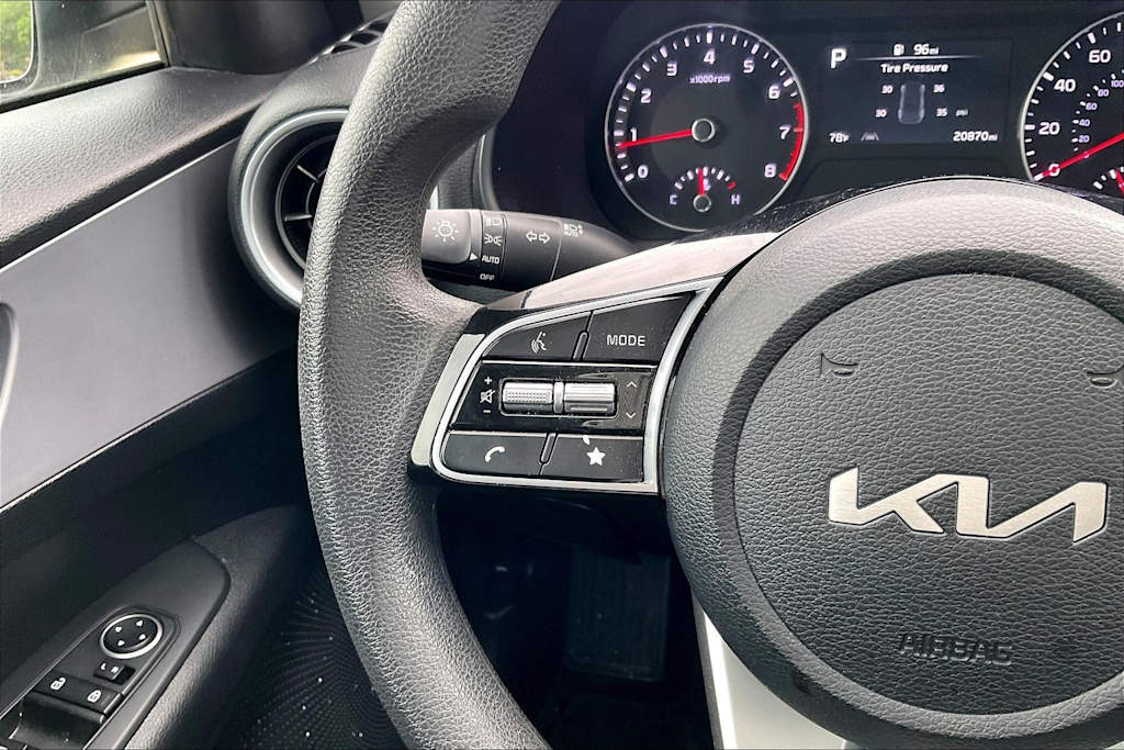 Thumbnail: 2024 Kia Forte - 23
