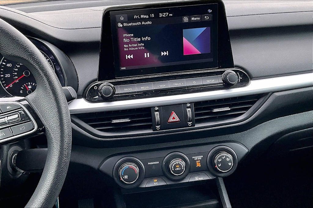 Thumbnail: 2024 Kia Forte - 15