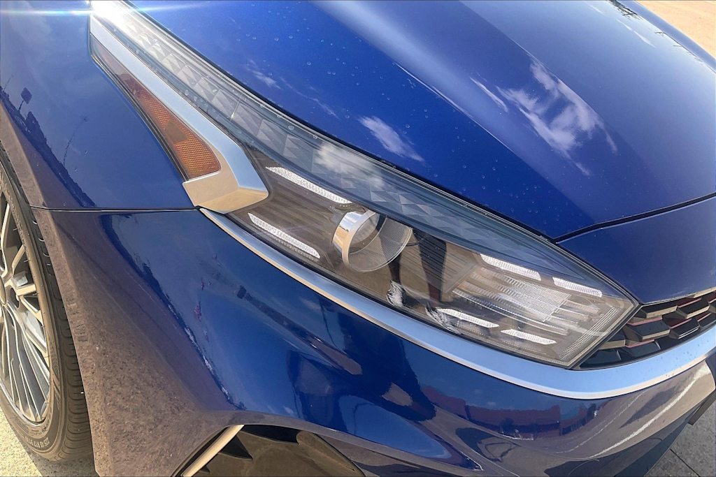 Thumbnail: 2024 Kia Forte - 29