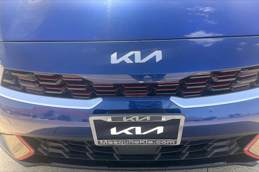 Thumbnail: 2024 Kia Forte - 31