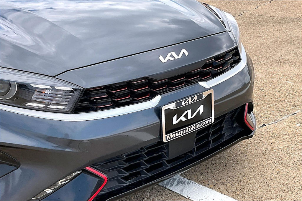 Thumbnail: 2024 Kia Forte - 32