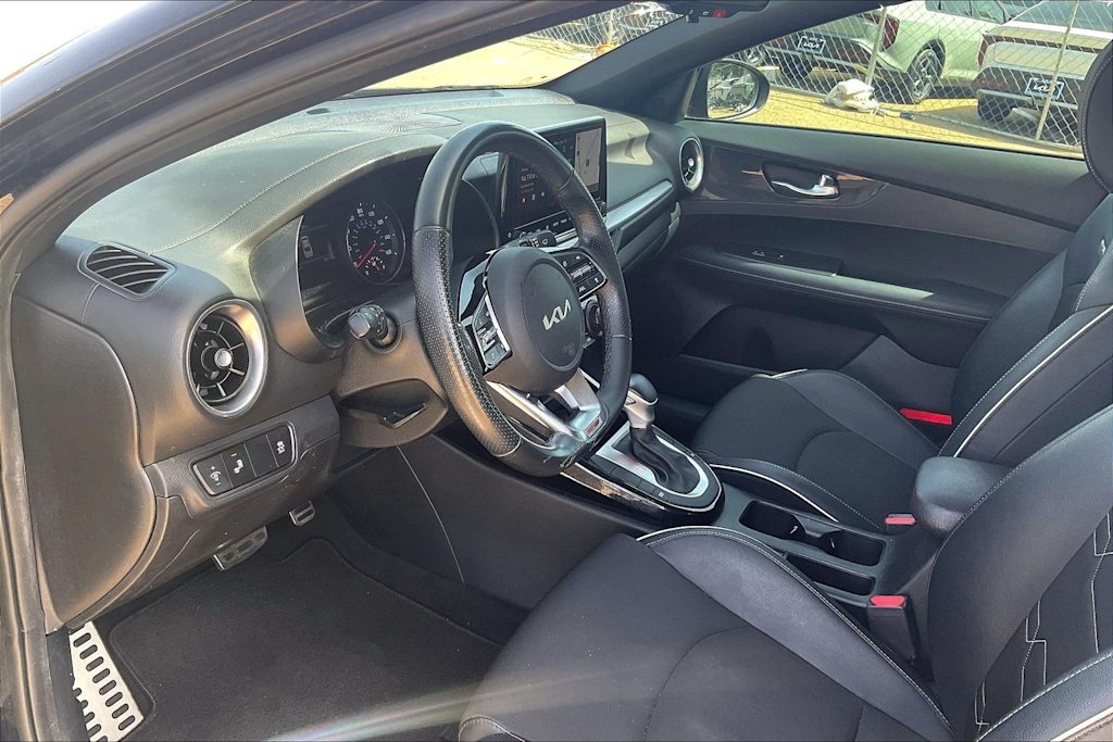 Thumbnail: 2023 Kia Forte - 2