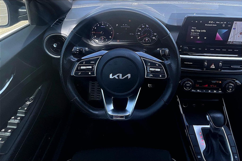 Thumbnail: 2023 Kia Forte - 13