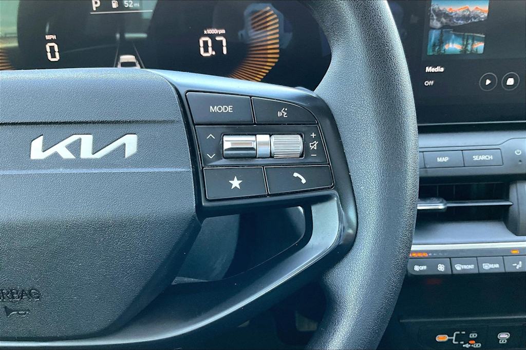 Thumbnail: 2025 Kia K4 - 26