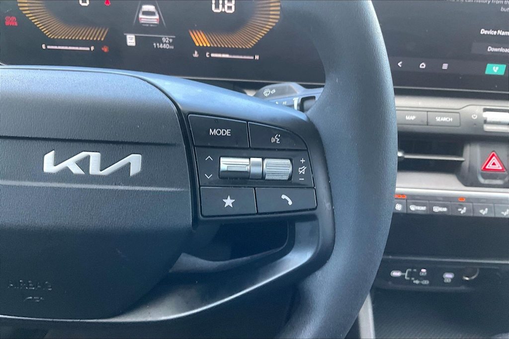 Thumbnail: 2025 Kia K4 - 23