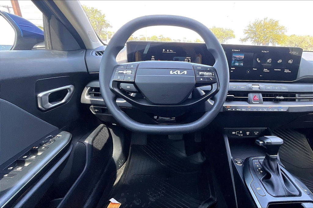 Thumbnail: 2025 Kia K4 - 13