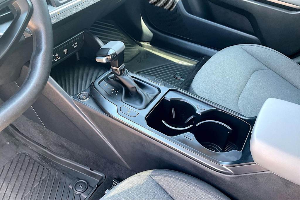 Thumbnail: 2025 Kia K4 - 15