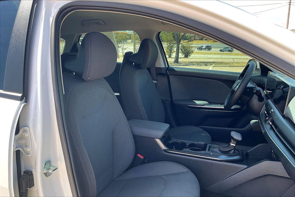 Thumbnail: 2025 Kia K4 - 10