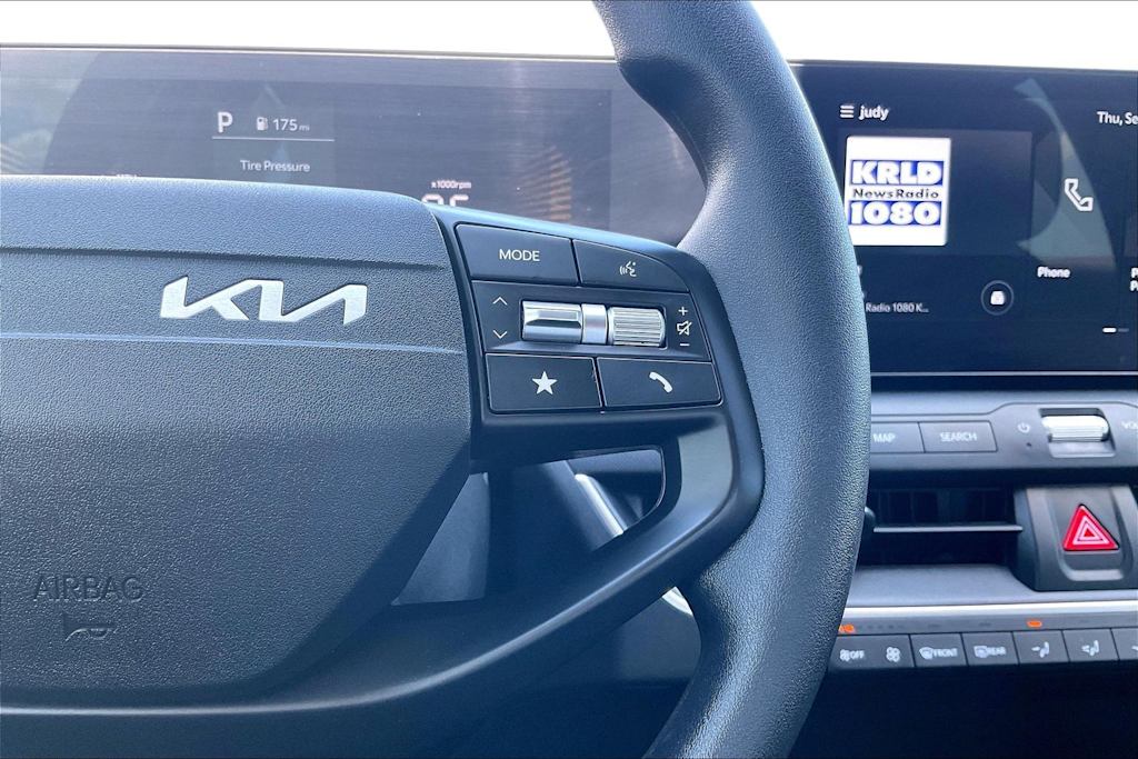 Thumbnail: 2025 Kia K4 - 24
