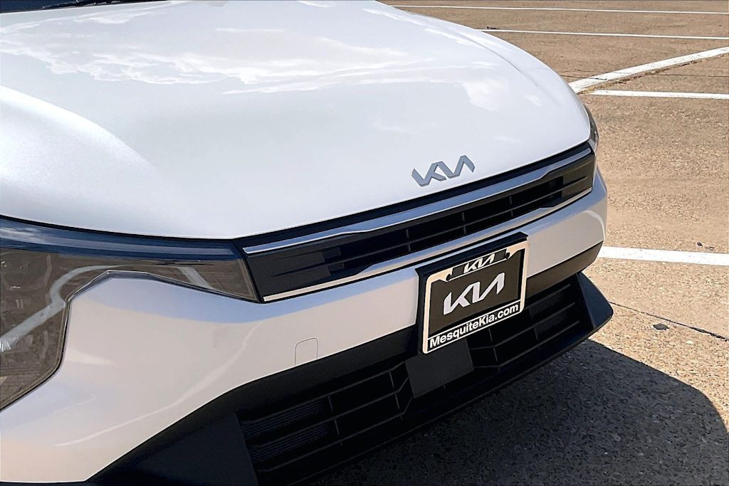 Thumbnail: 2025 Kia K4 - 6