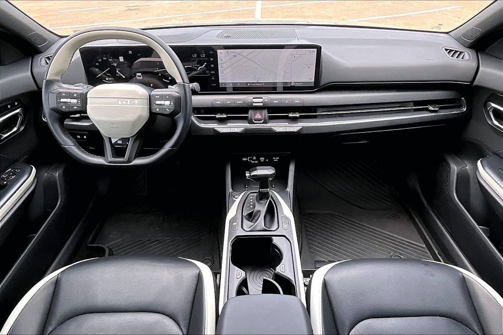 Thumbnail: 2025 Kia K4 - 10