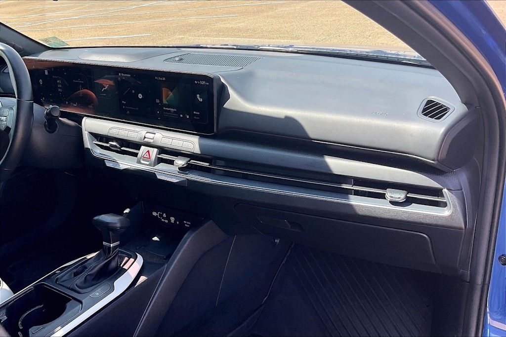 Thumbnail: 2025 Kia K4 - 13