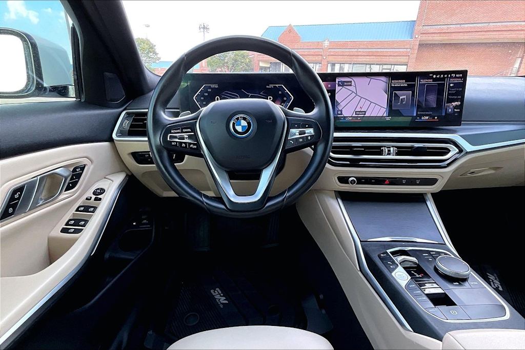 Thumbnail: 2023 BMW 3 Series - 13