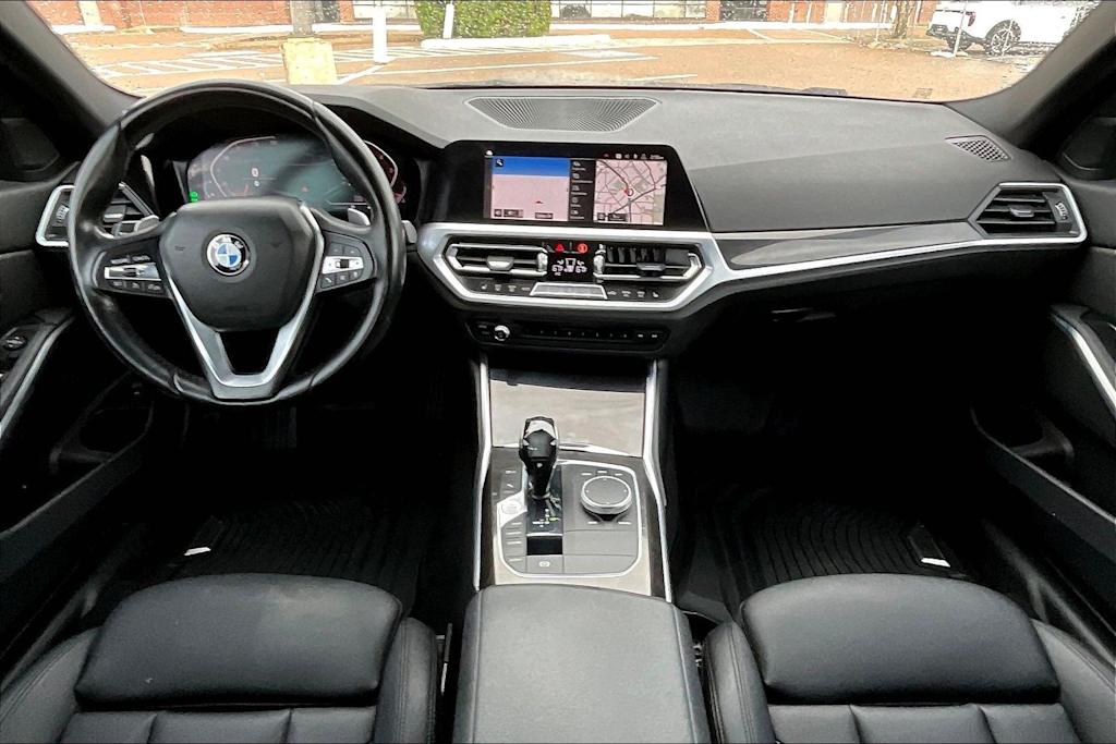 Thumbnail: 2020 BMW 3 Series - 10
