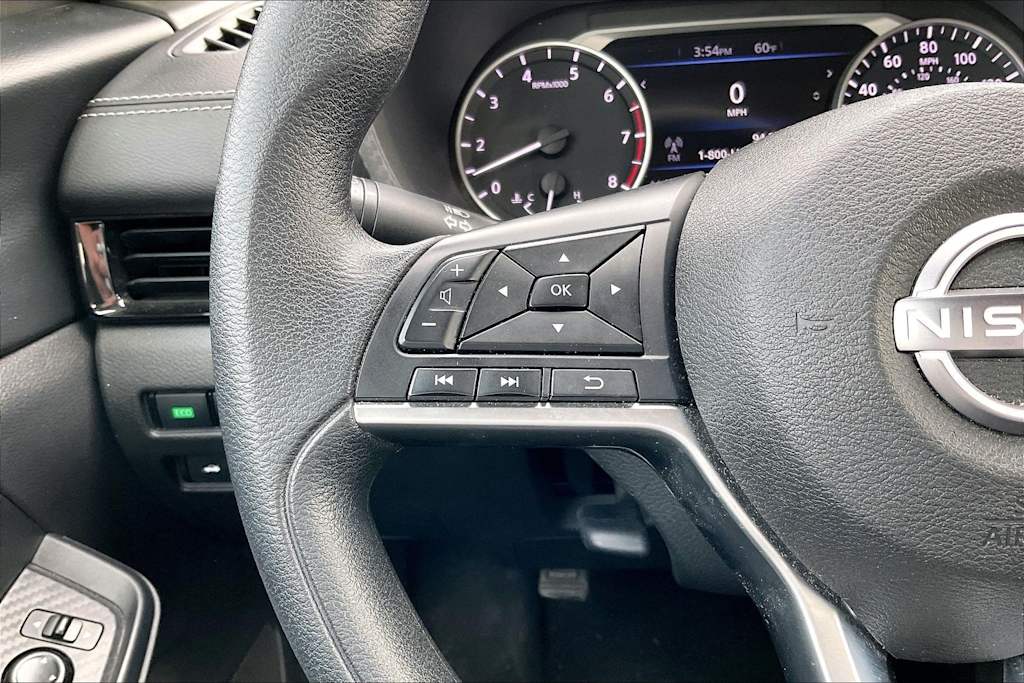 Thumbnail: 2024 Nissan Sentra - 26
