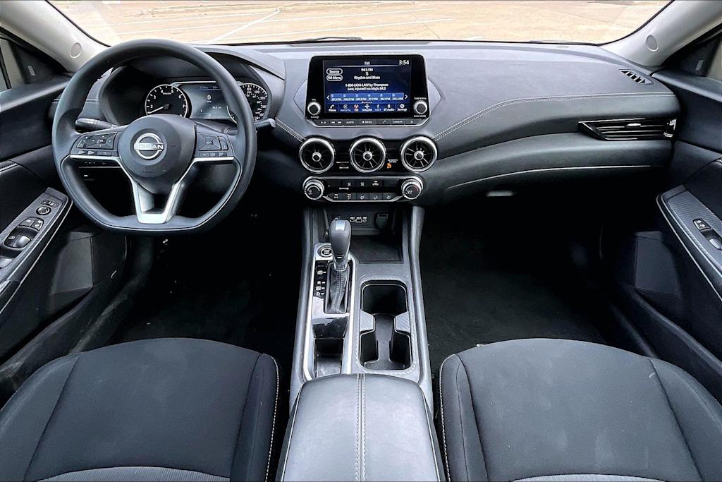Thumbnail: 2024 Nissan Sentra - 10